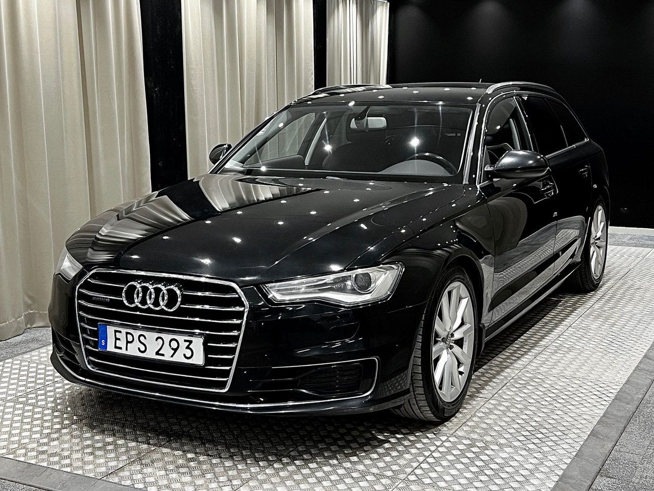 Audi A6 2015 – bild 1 av 23