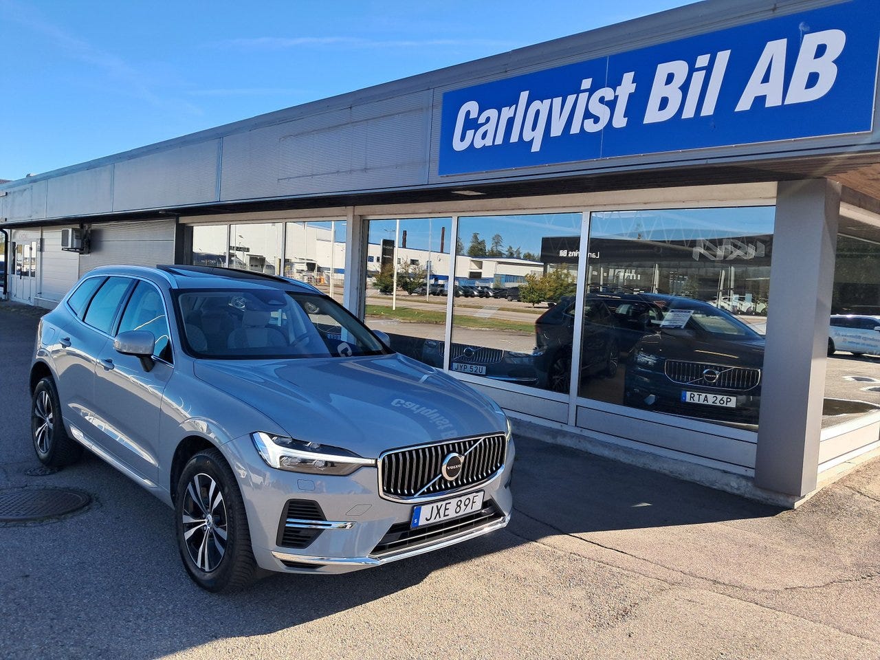 Volvo XC60 2024 – bild 1 av 7