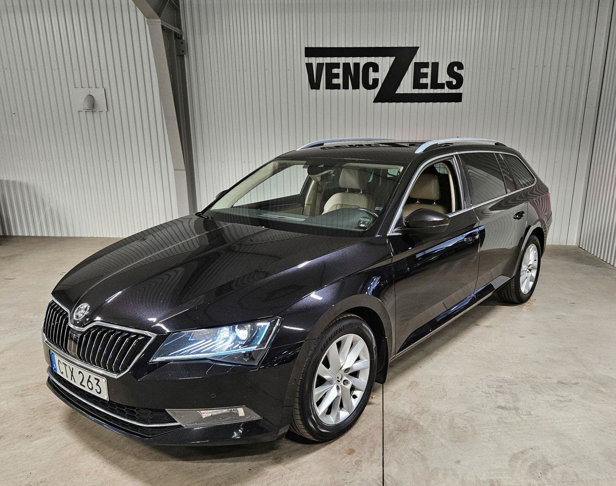 Skoda Superb 2017 – bild 1 av 12