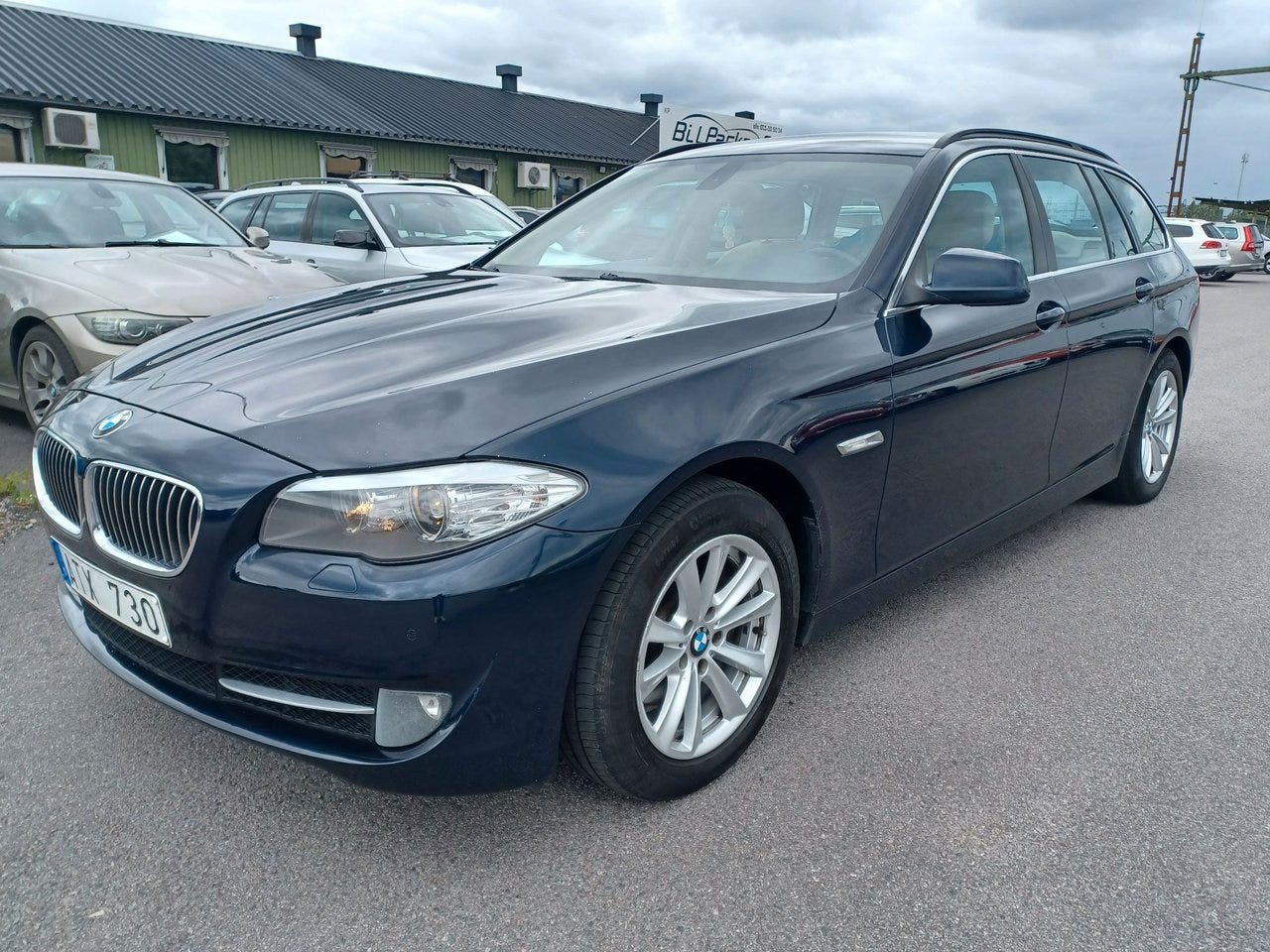 BMW 520 2011 – bild 1 av 17