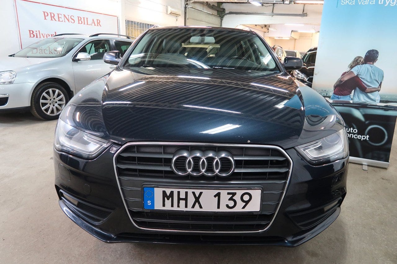 Audi A4 2013 – bild 1 av 19