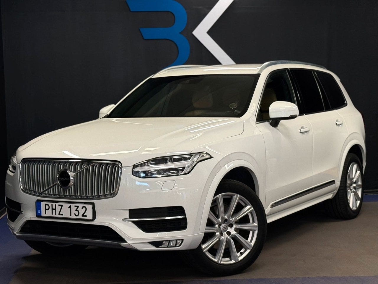 Volvo XC90 2017 – bild 1 av 19