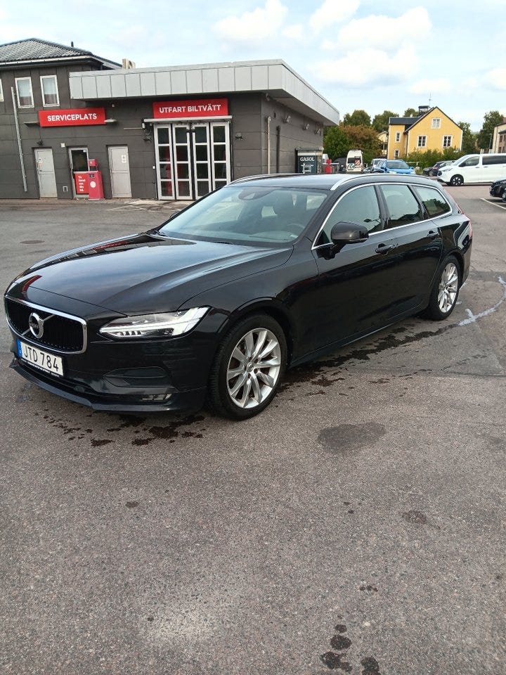 Volvo V90 2019 – bild 1 av 24