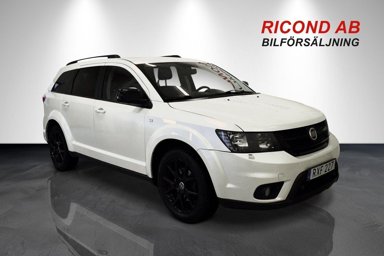 Fiat Freemont 2015 – bild 1 av 15