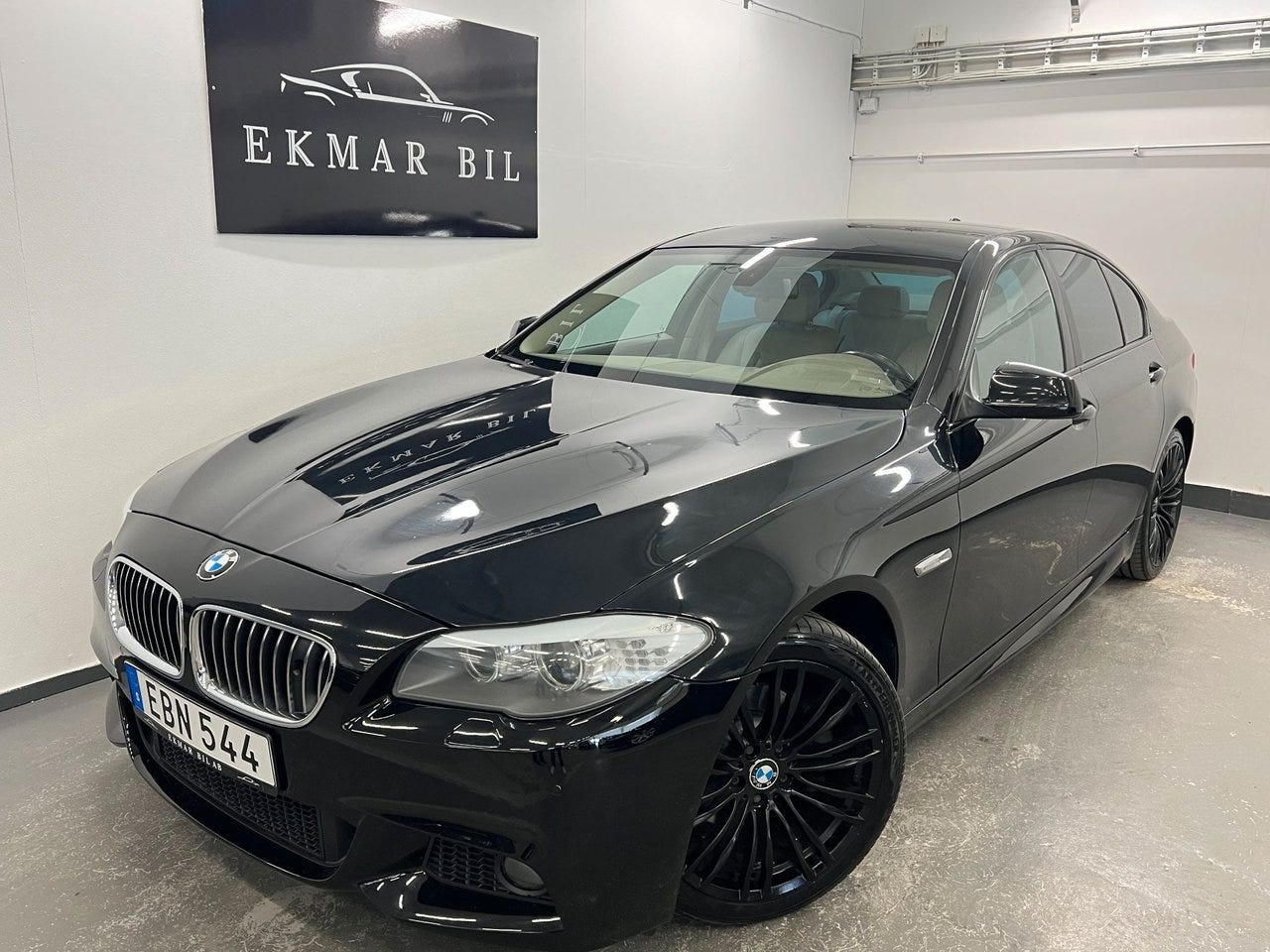 BMW 520 2011 – bild 1 av 23