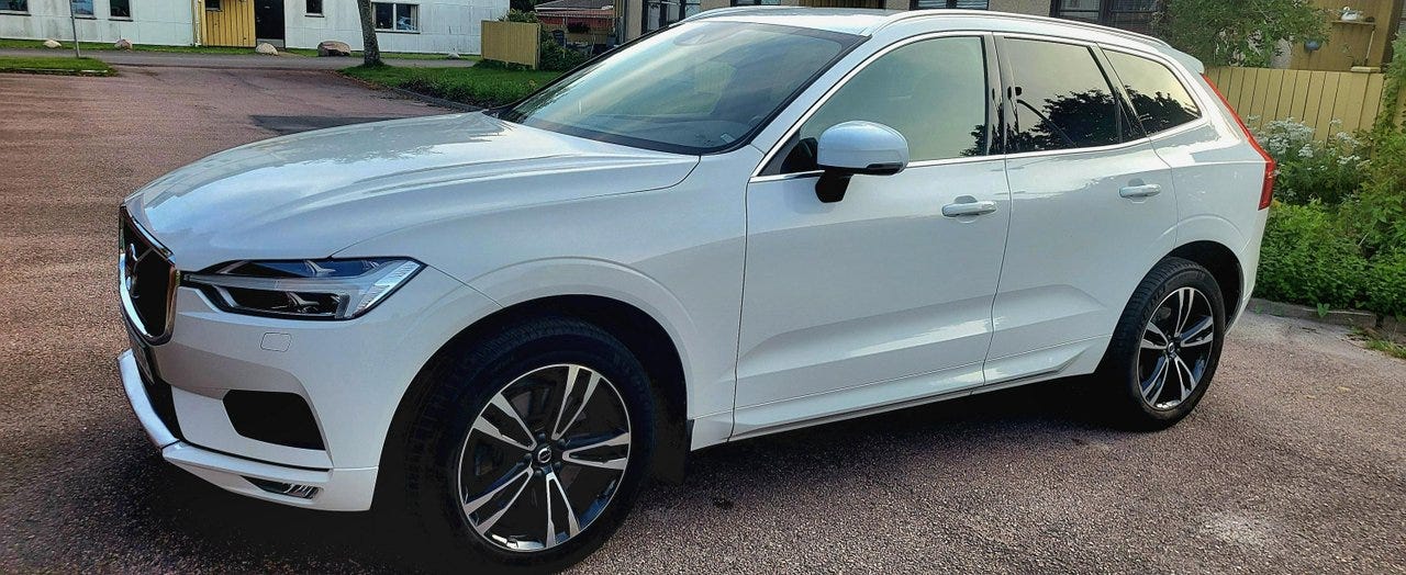 Volvo XC60 2019 – bild 1 av 12
