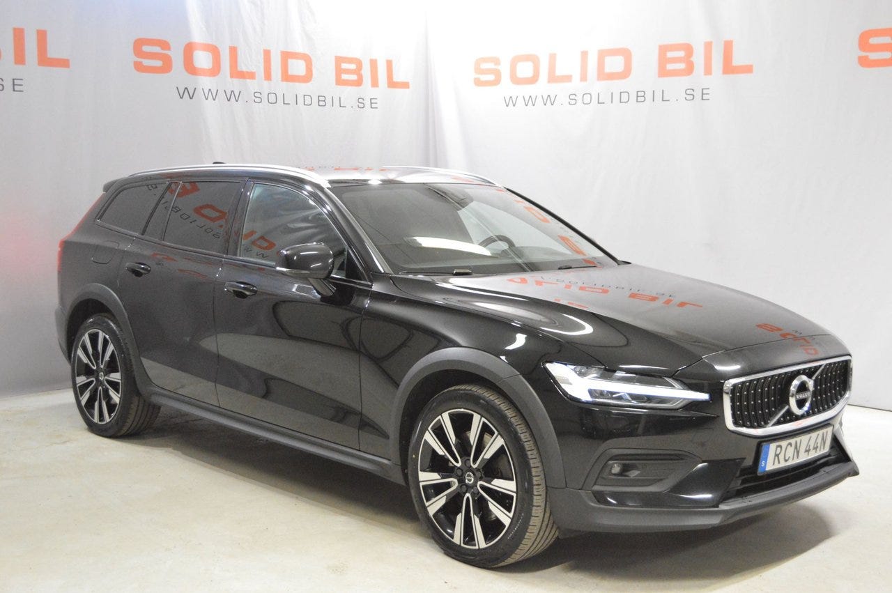 Volvo V60 Cross Country 2021 – bild 1 av 19