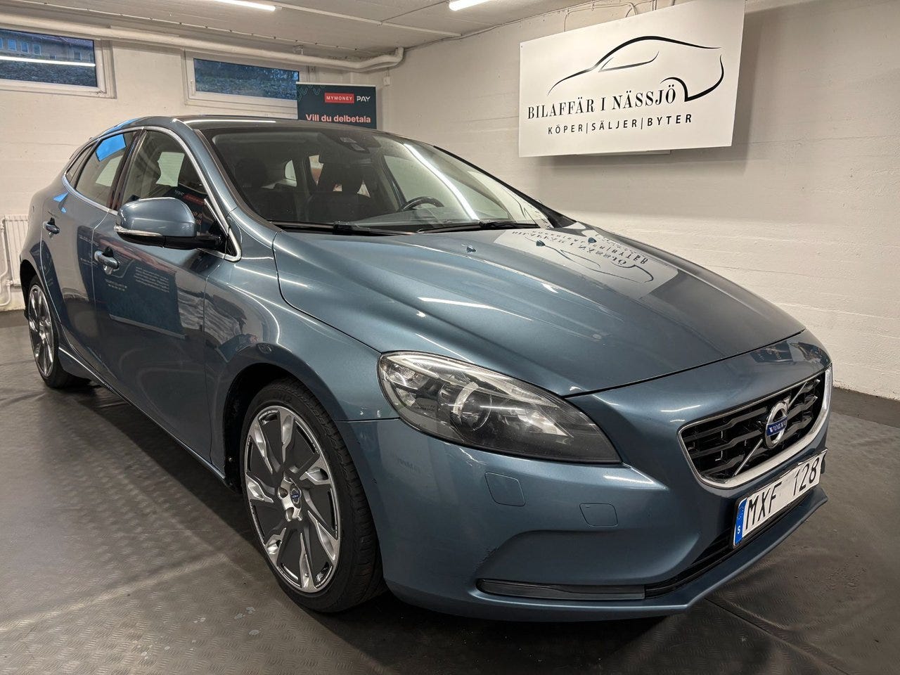 Volvo V40 2013 – bild 1 av 24
