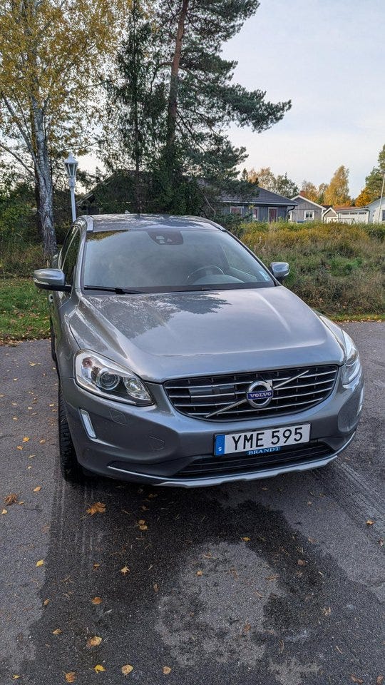 Volvo XC60 2017 – bild 1 av 6