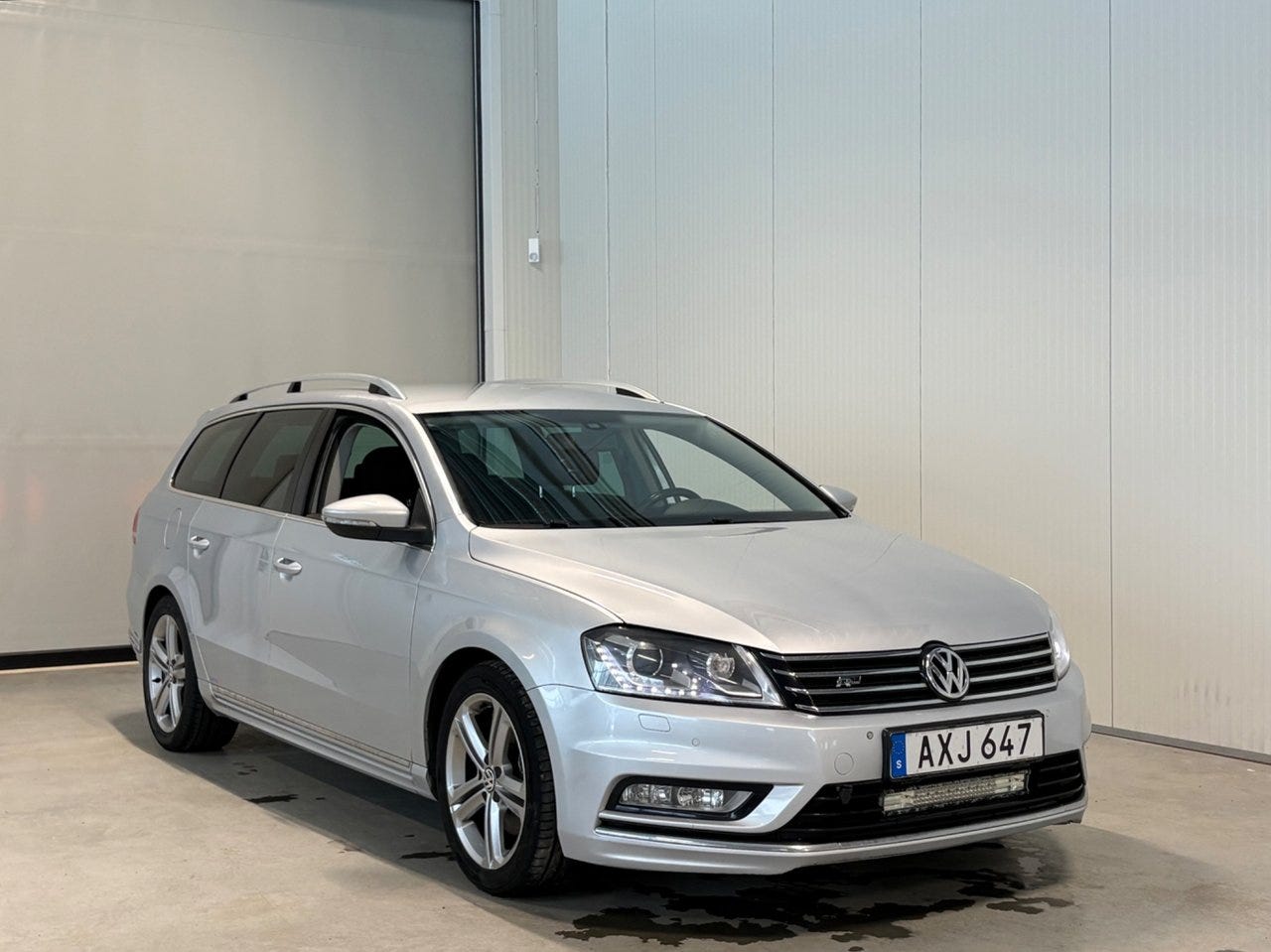 Volkswagen Passat 2015 – bild 1 av 21