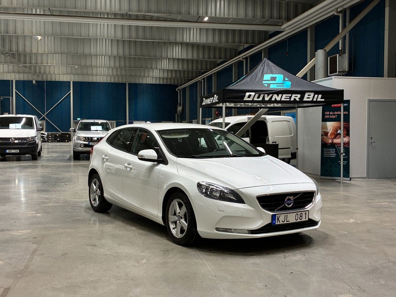 Volvo V40 2013 – bild 1 av 17