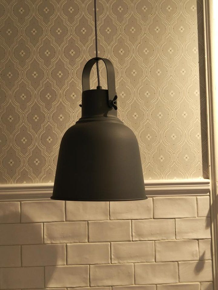 Taklampor i industriell design | Blocket