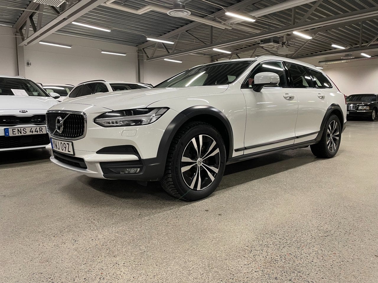 Volvo V90 Cross Country 2020 – bild 1 av 11
