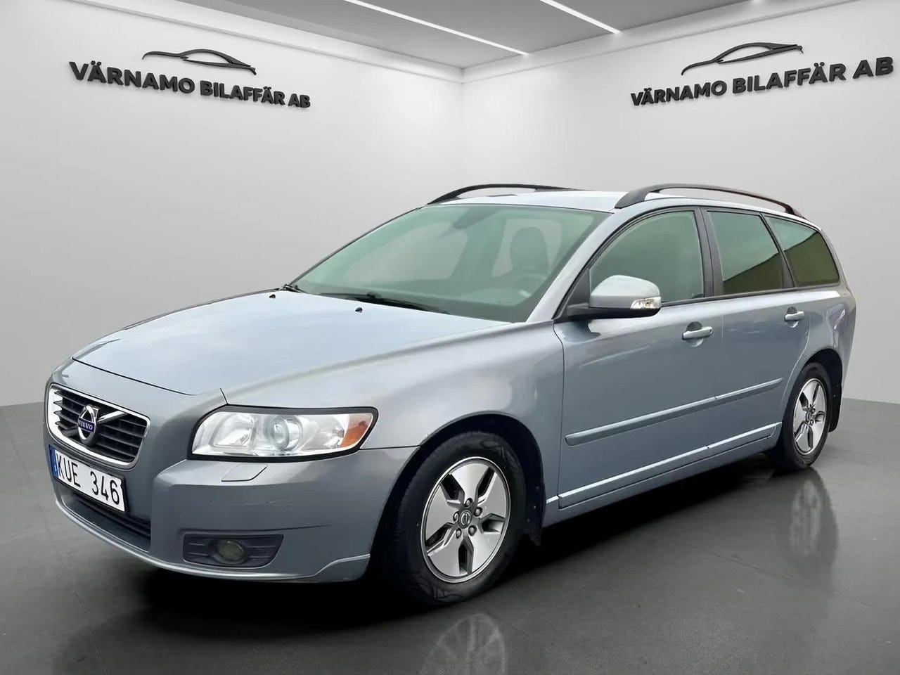 Volvo V50 2011 – bild 1 av 21