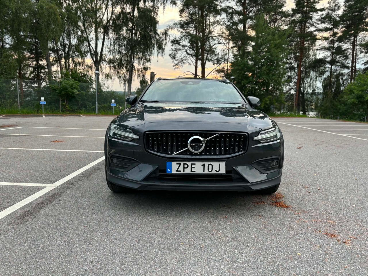 Volvo V60 Cross Country 2019 – bild 1 av 6