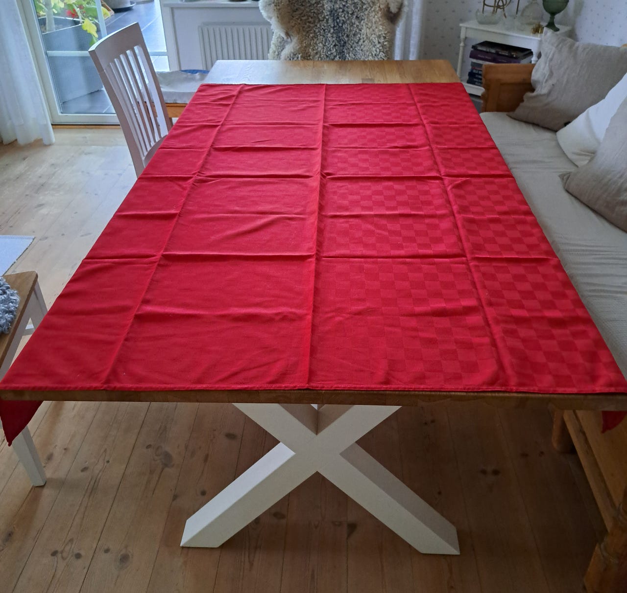 Julduk Röd 165 x 130 cm | Blocket