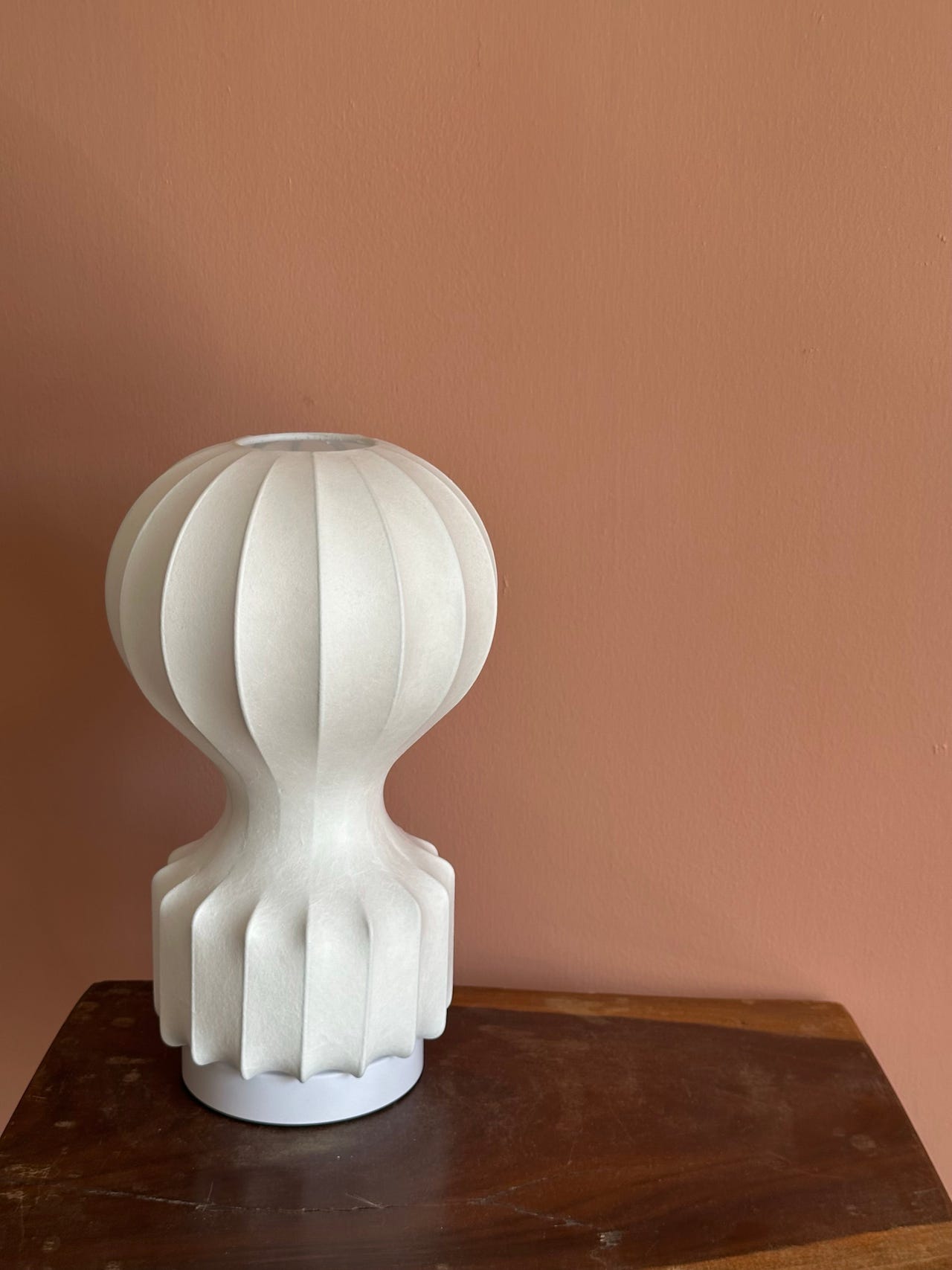 Bordslampa design stil trend | Blocket