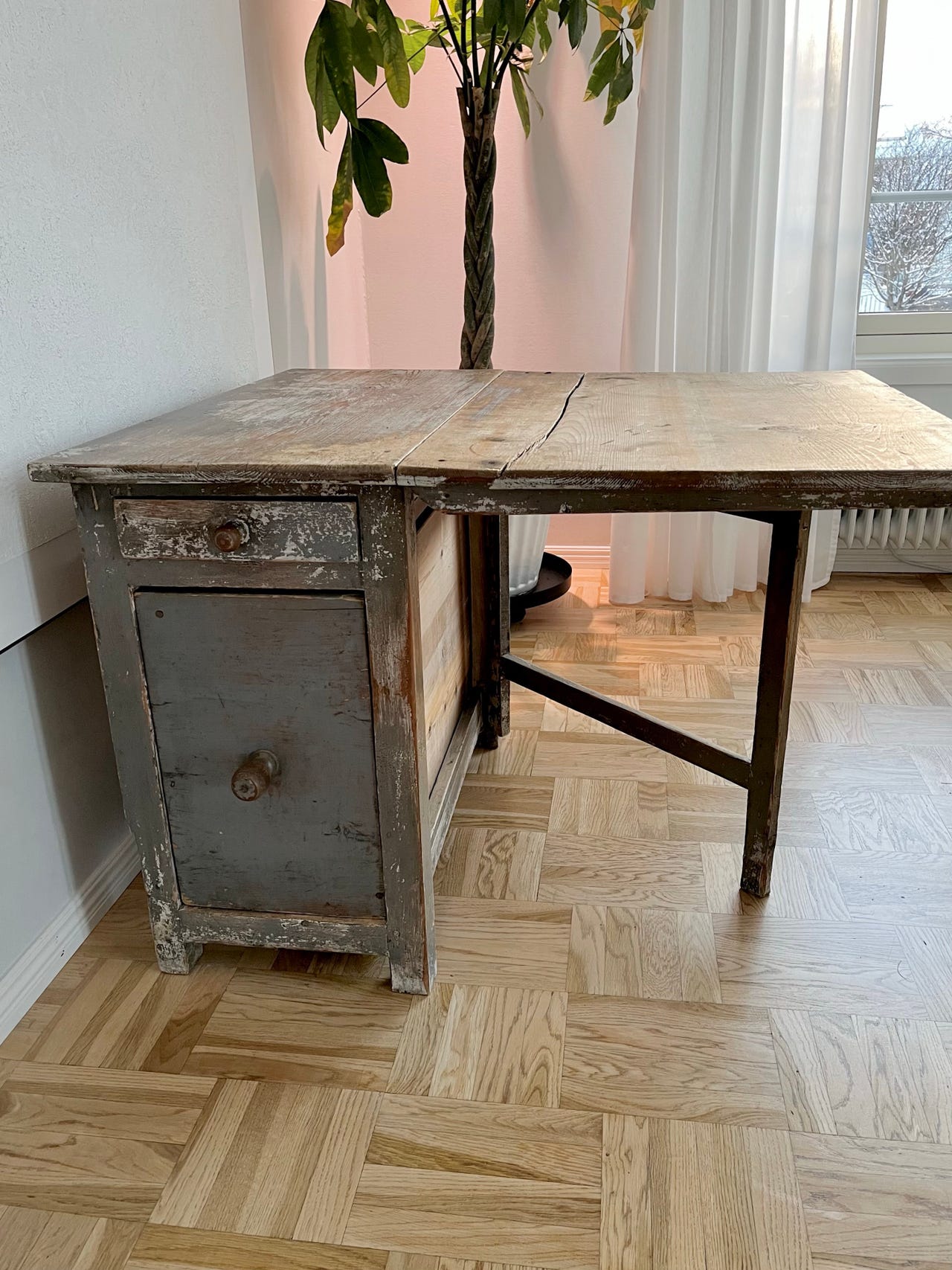 vackert-ldre-slagbord-1800-tal-blocket