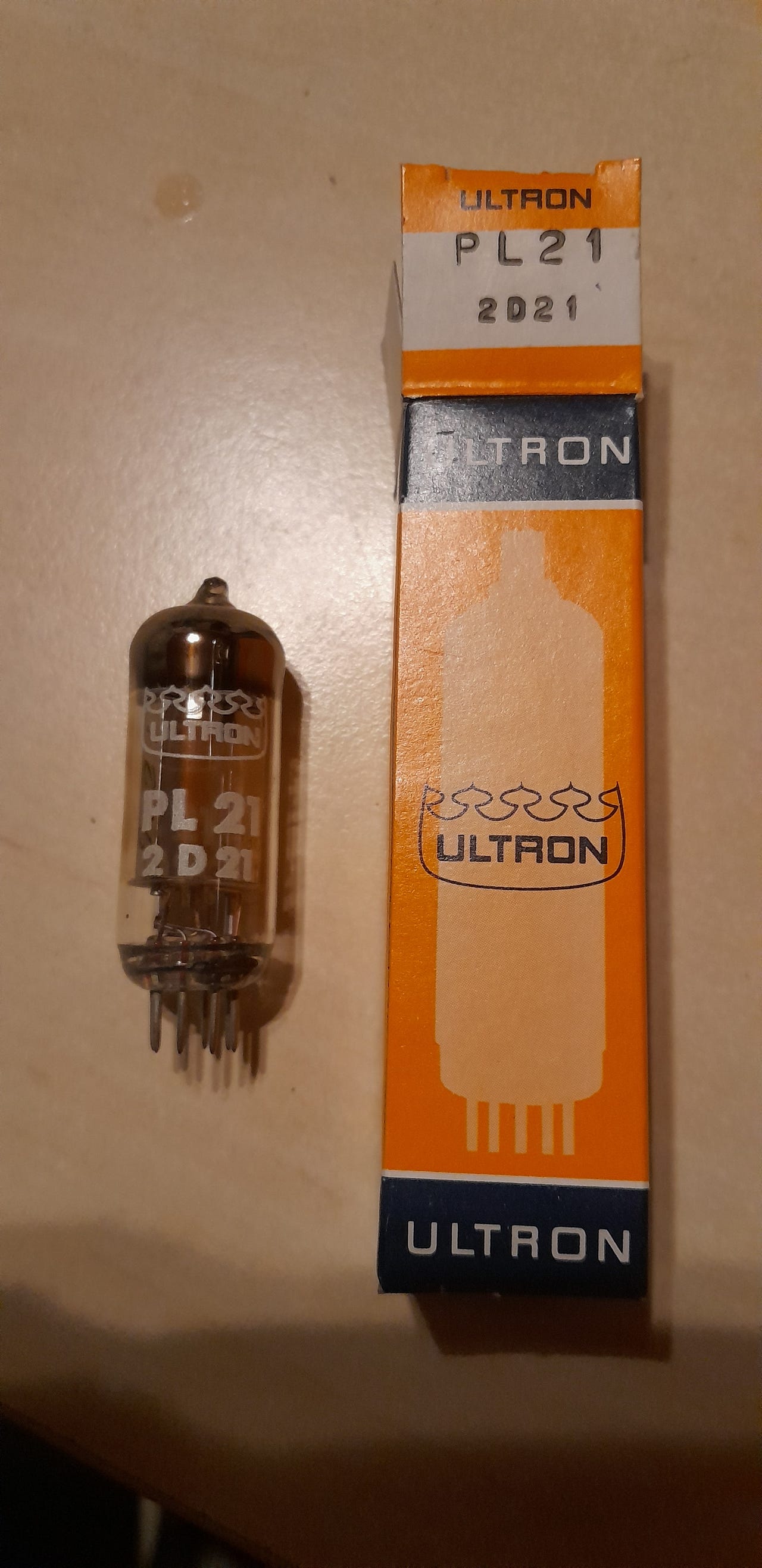 Tv / Radio rör PL 21 Ultron | Blocket