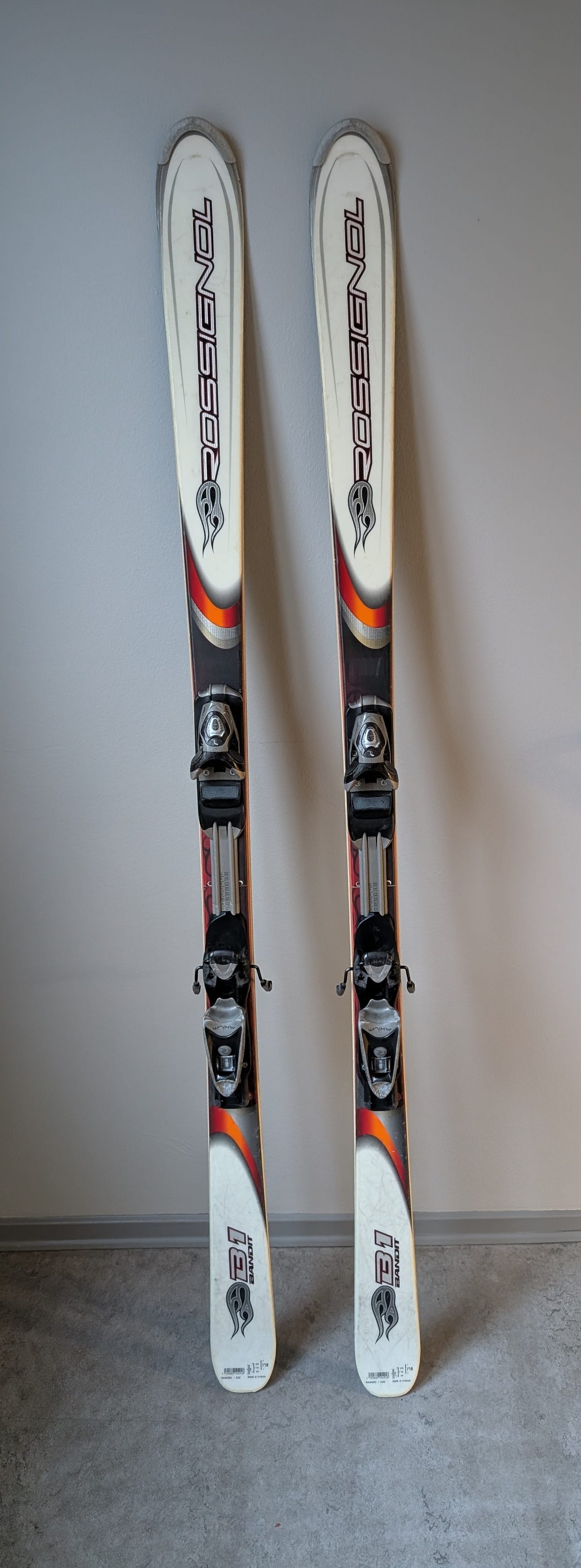 Rossignol Bandit B1 176cm inkl stavar och skidfordral. | Blocket