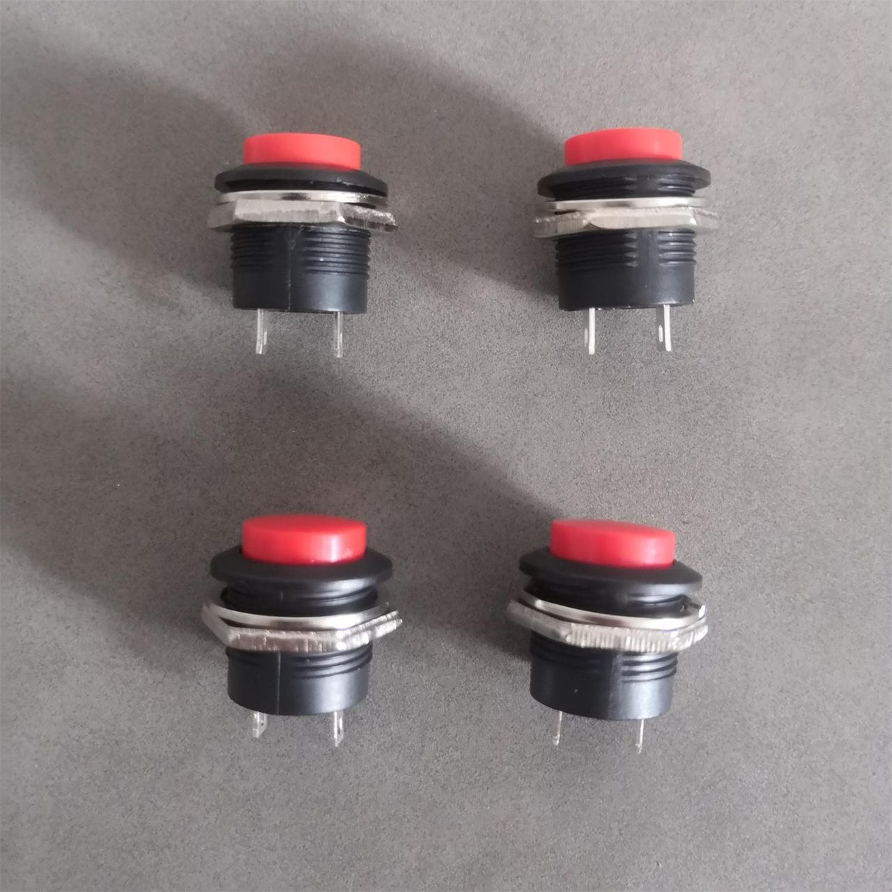 knappomkopplare, 4 st 16mm tryckknapp Switch Röd själv Återställ runda ...