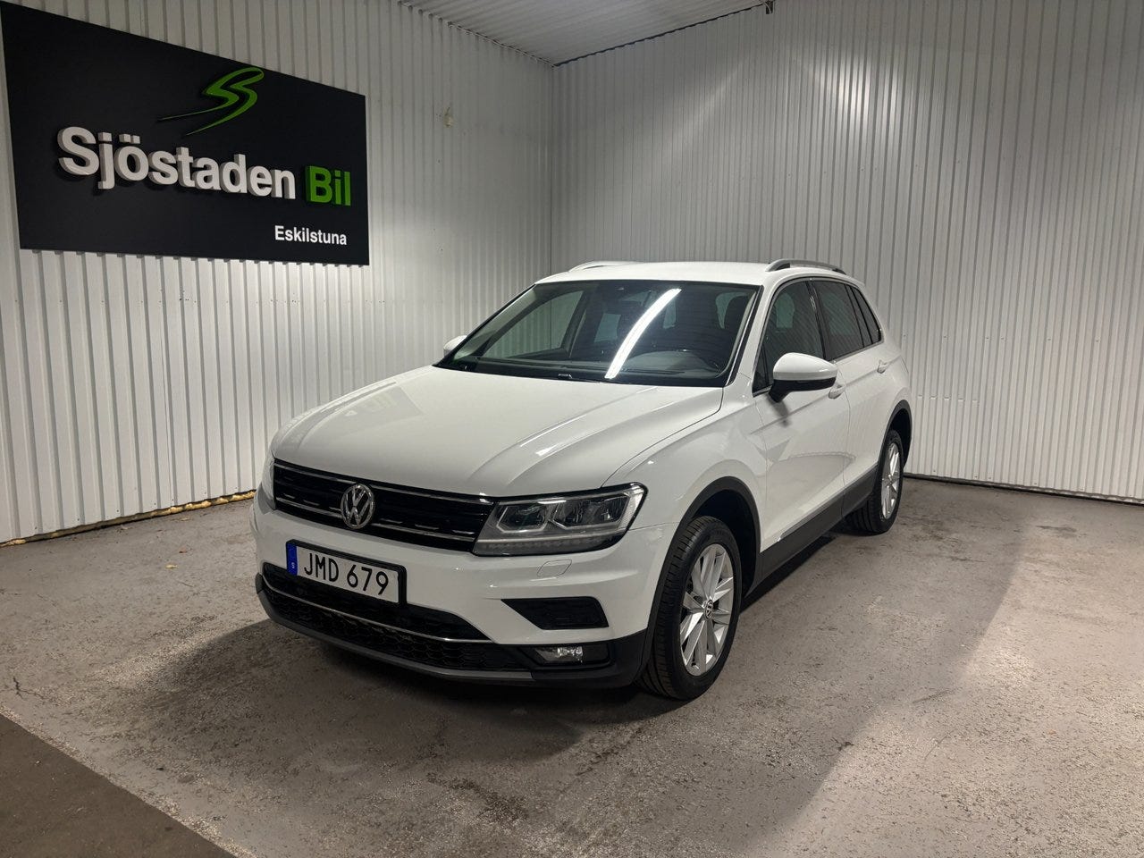 Volkswagen Tiguan 2018 – bild 1 av 19