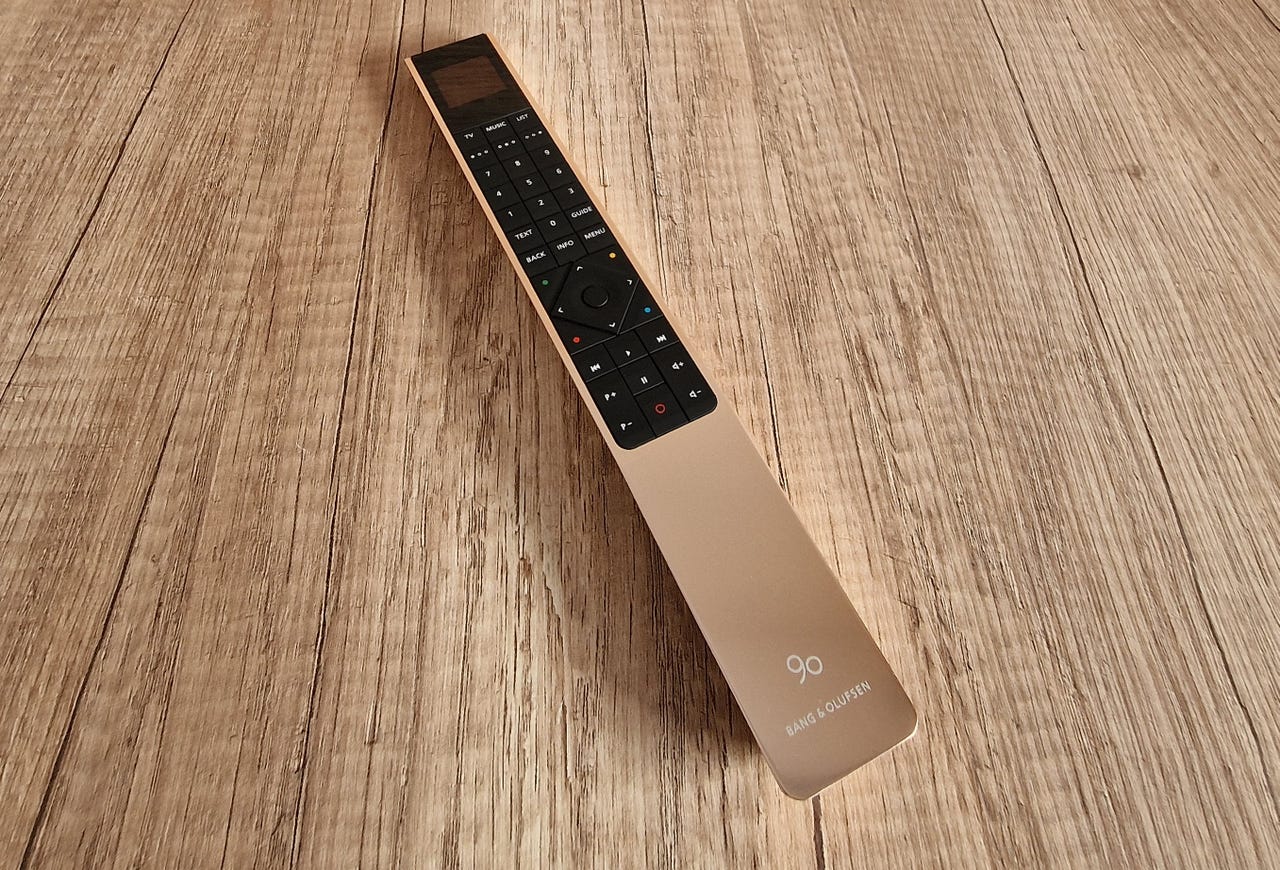 Bang & Olufsen Beoremote One Jubilee 90 års edition | Blocket