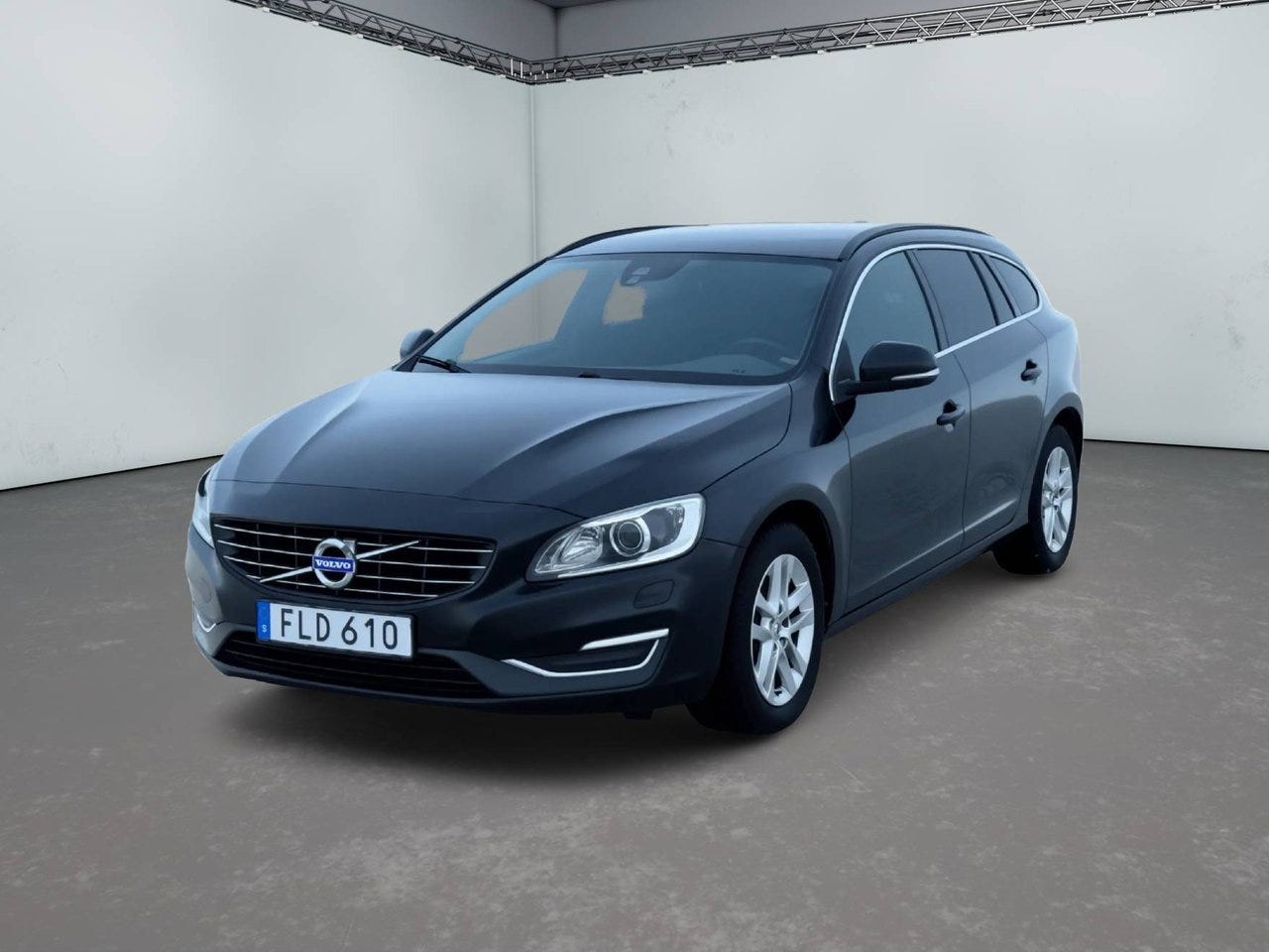 Volvo V60 2015 – bild 1 av 15