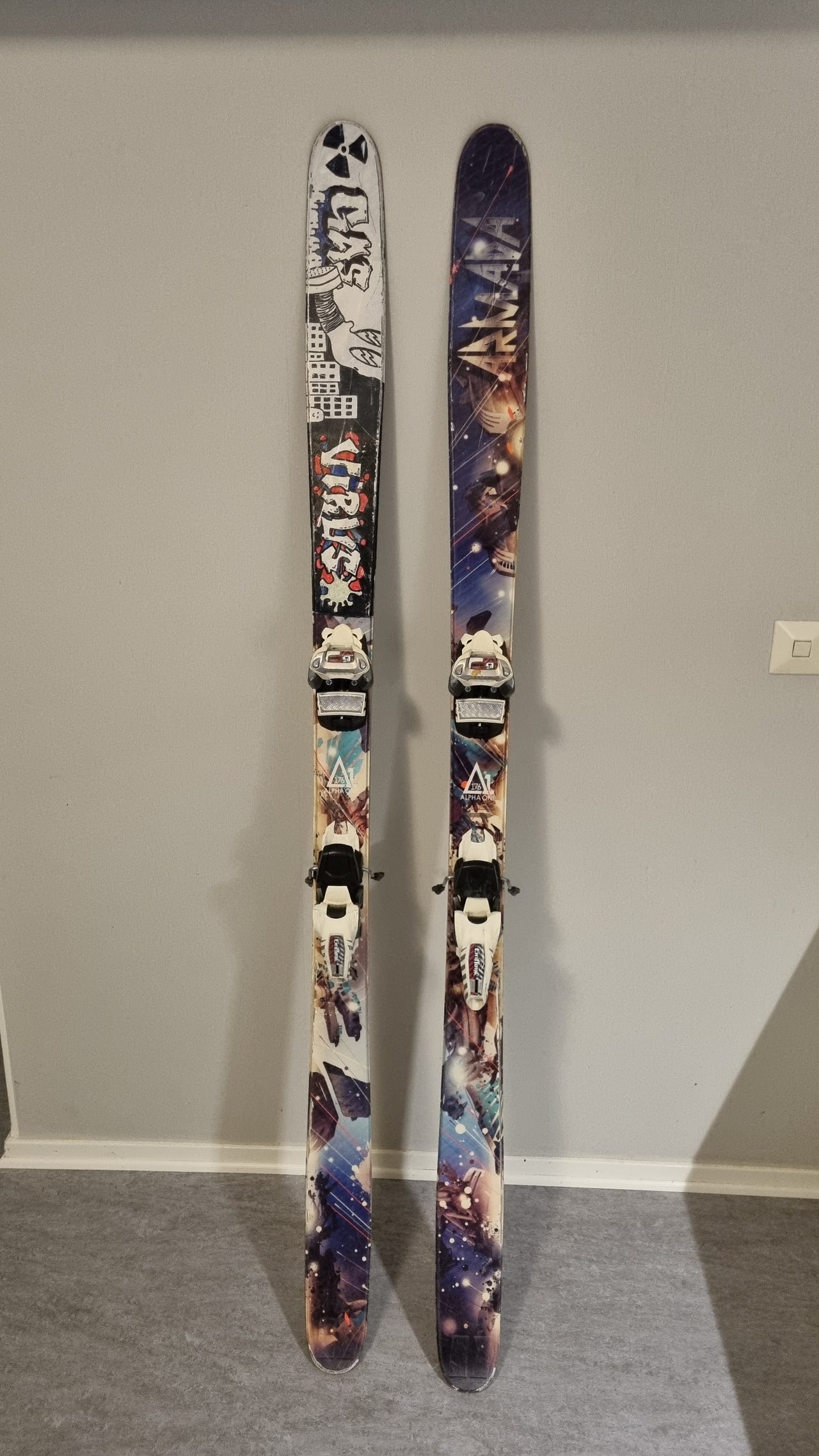 Armada Alpha One 176 cm, Marker Griffon 6 bindningar | Blocket