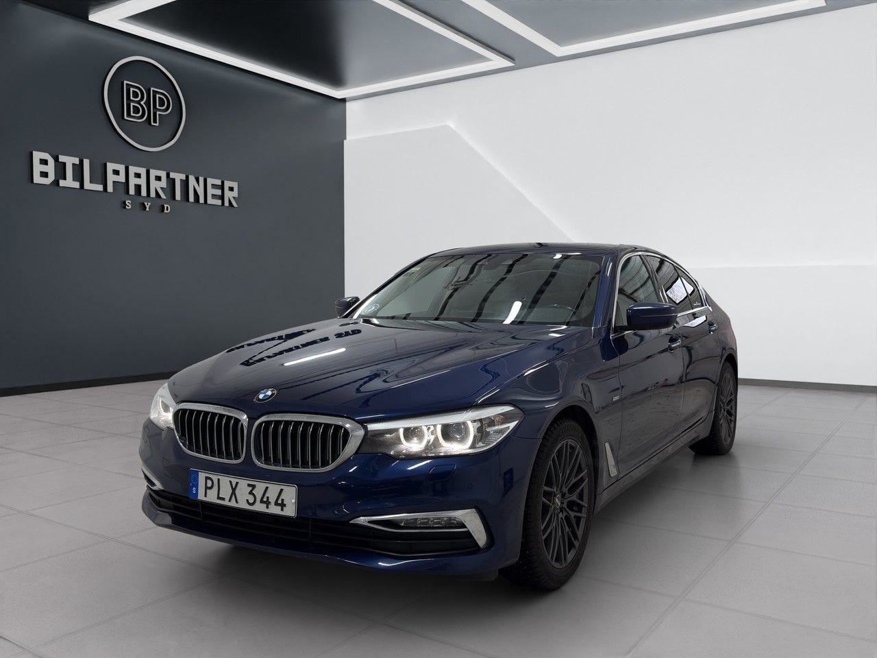 BMW 520d 2017 – bild 1 av 18
