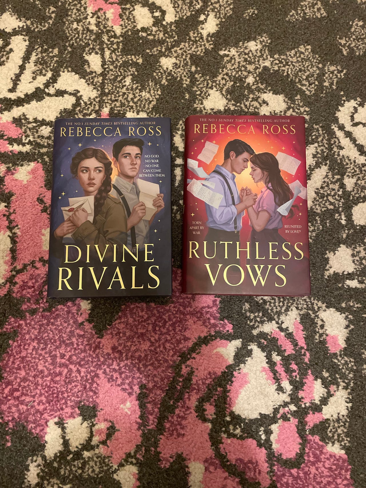 Divine Rivals böcker (Rebecca Ross) | Blocket