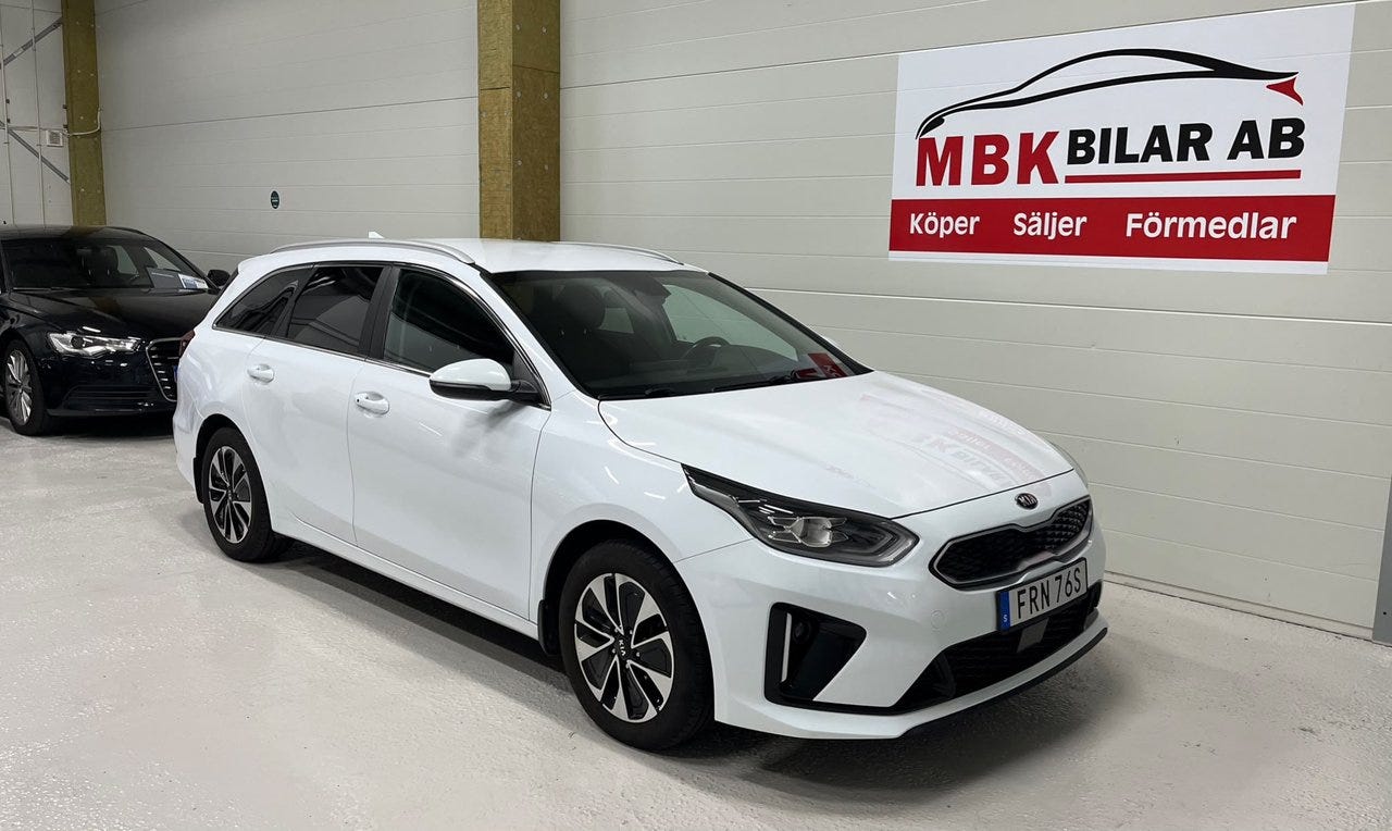 Kia Ceed 2021 – bild 1 av 24