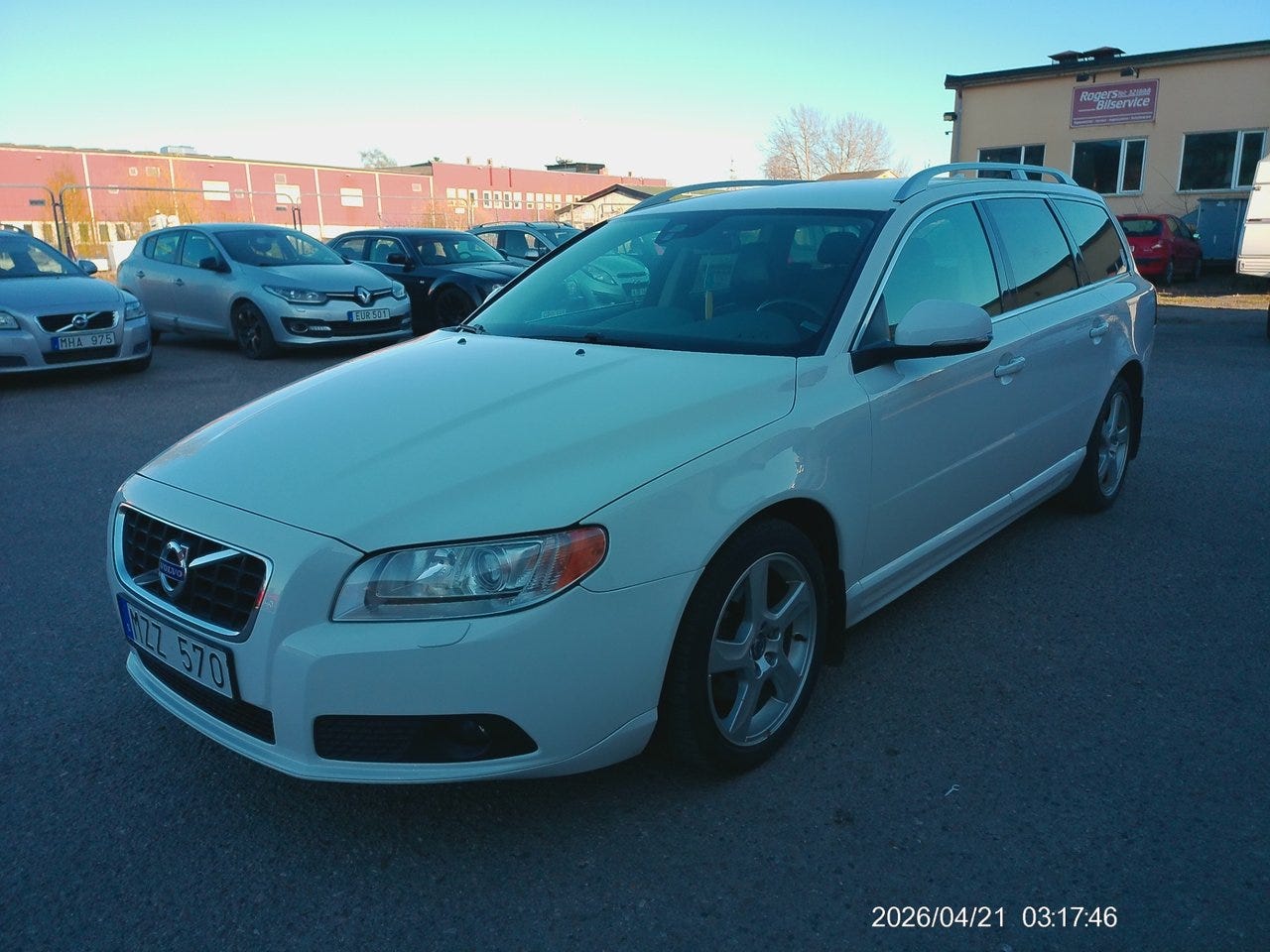 Volvo V70 2013 – bild 1 av 12