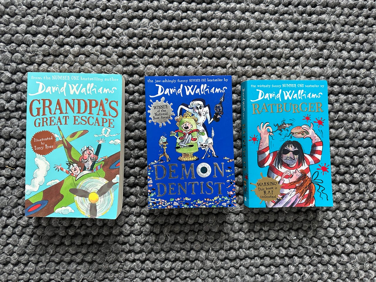 3 books by David Walliams in English | Blocket