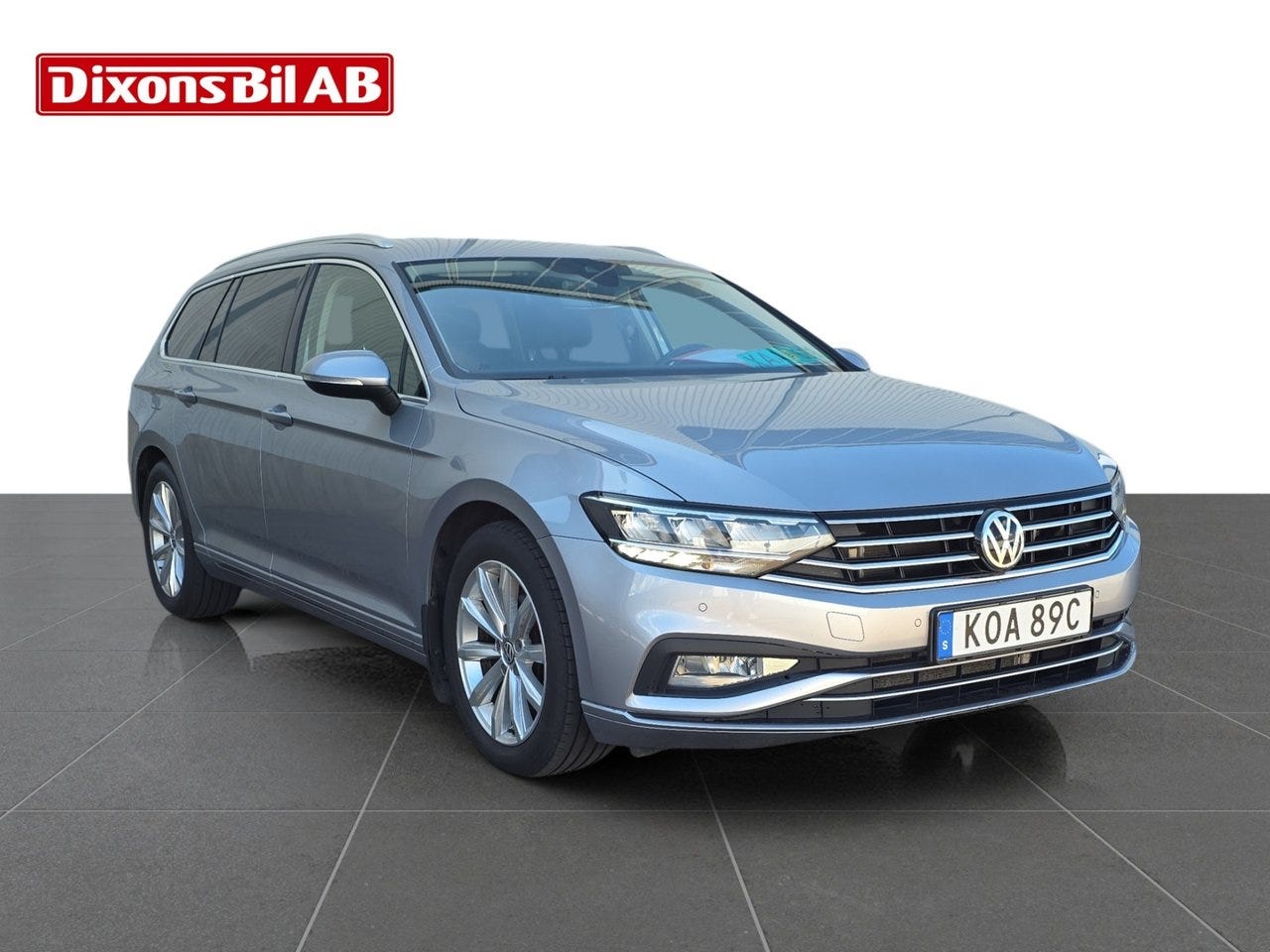 Volkswagen Passat 2020 – bild 1 av 14