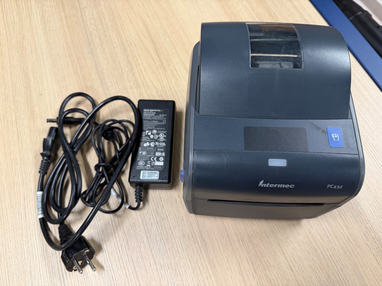Intermec PC43d etikettskrivare svart | Blocket