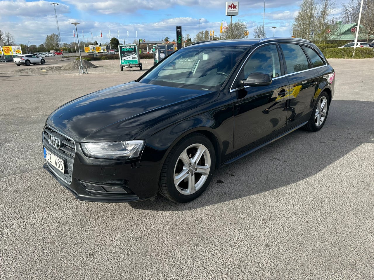 Audi A4 2013 – bild 1 av 5