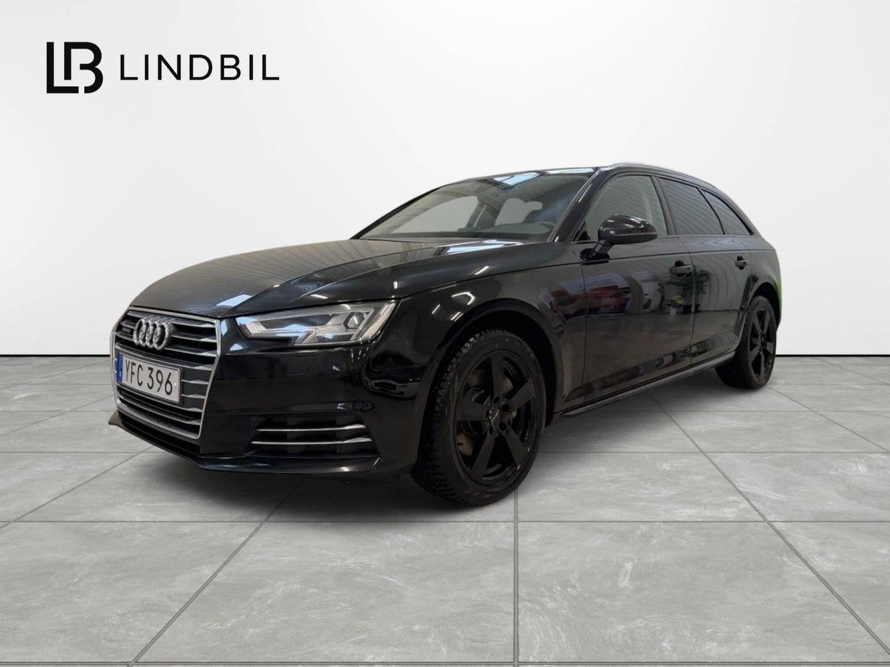 Audi A4 2017 – bild 1 av 12