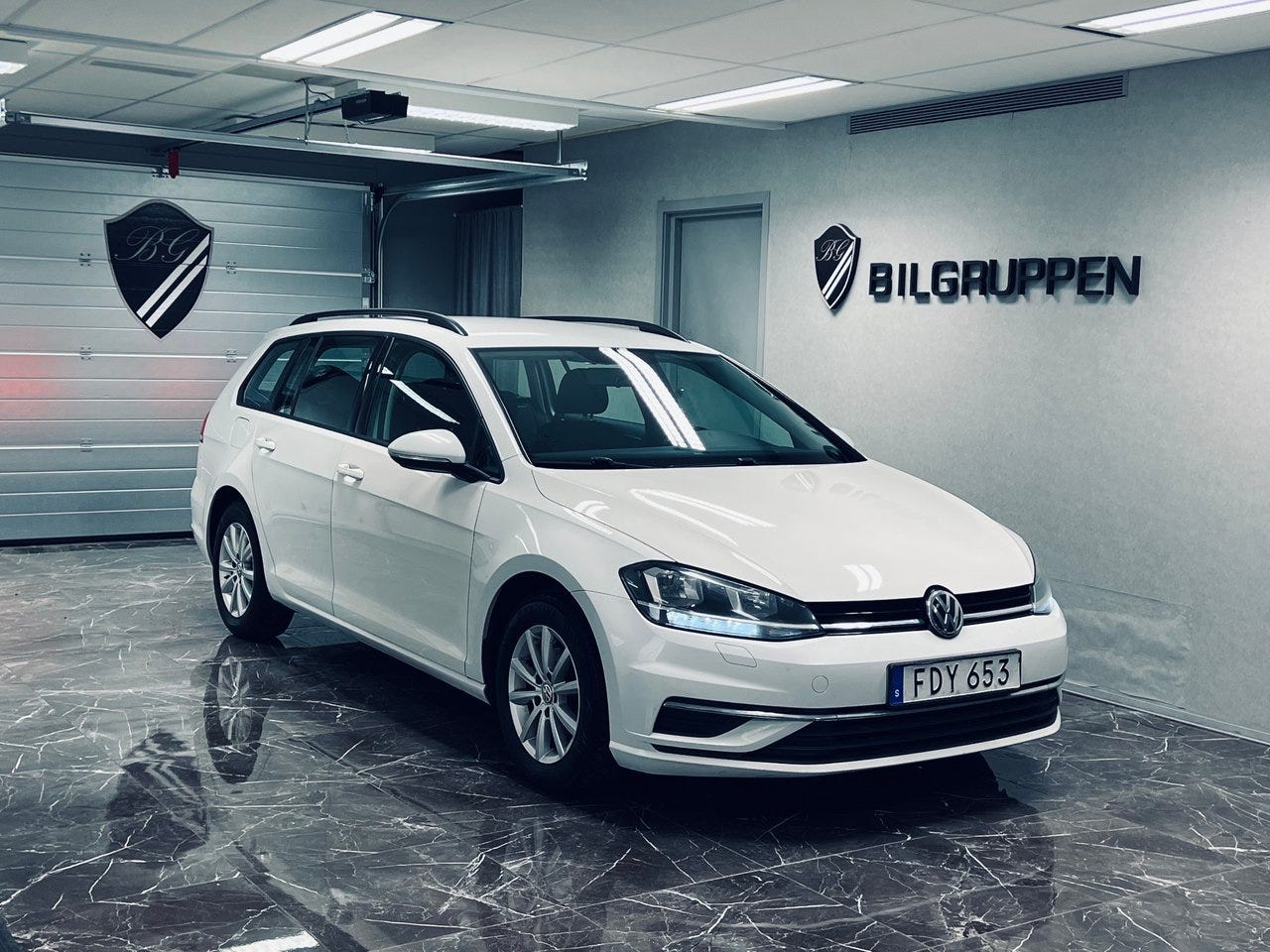 Volkswagen Golf I 2018 – bild 1 av 24
