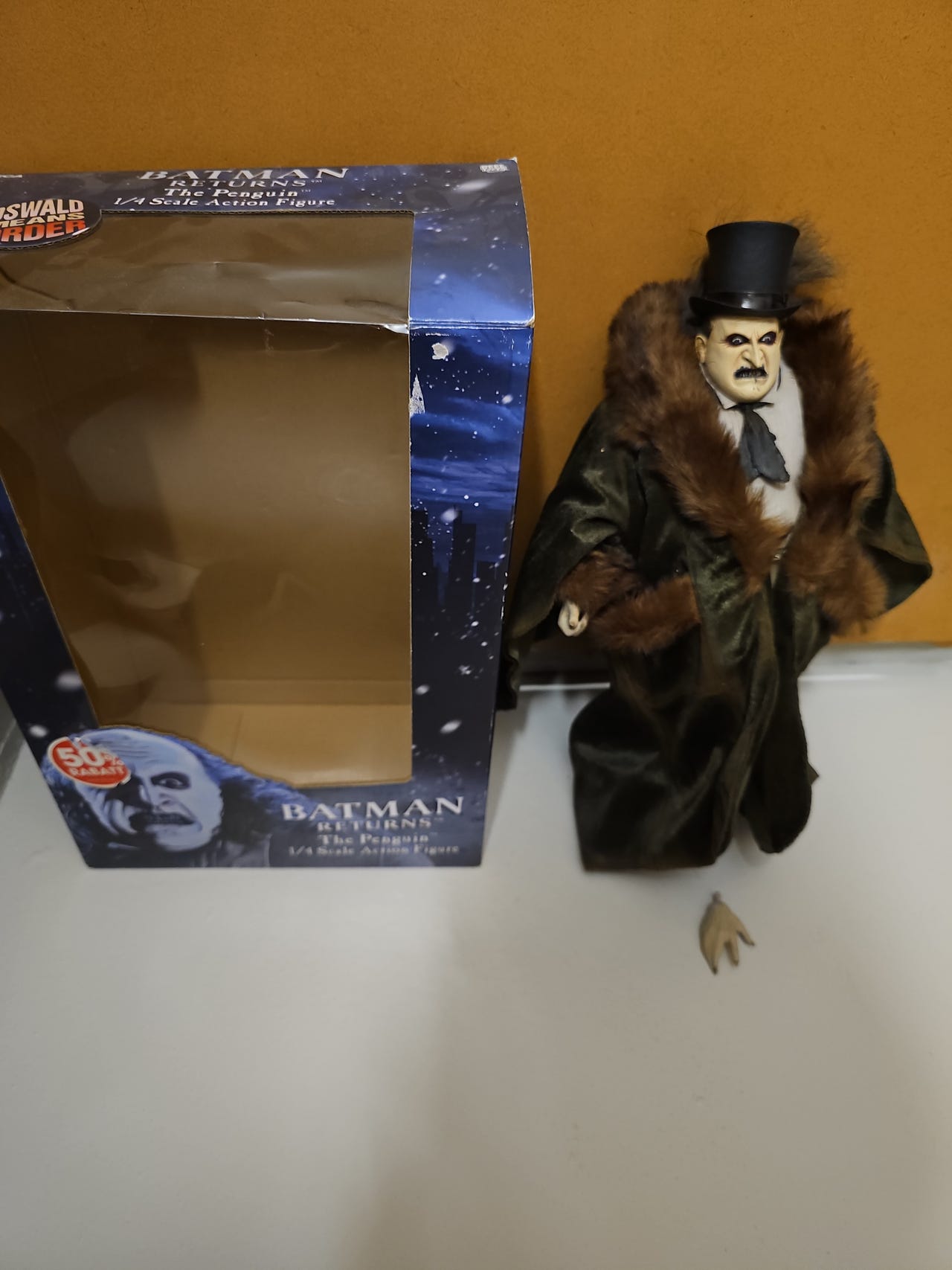 Batman The Penguin samlarfigur med originalförpackning | Blocket