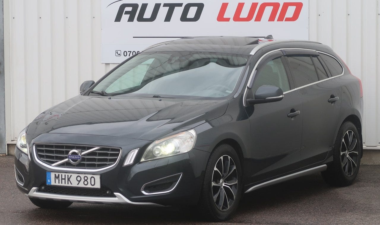 Volvo V60 2012 – bild 1 av 24