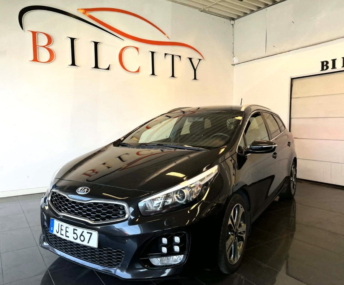 Kia Ceed 2016 – bild 1 av 22