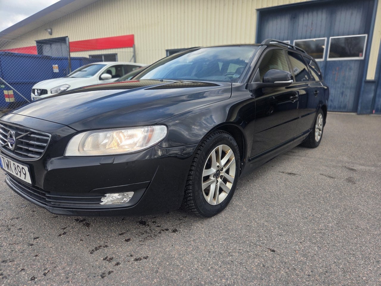Volvo V70 2015 – bild 1 av 7