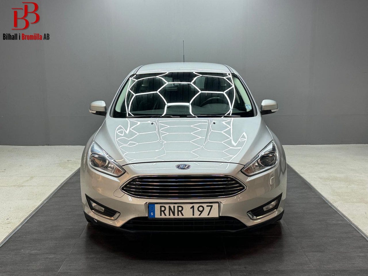 Ford Focus 2017 – bild 1 av 13