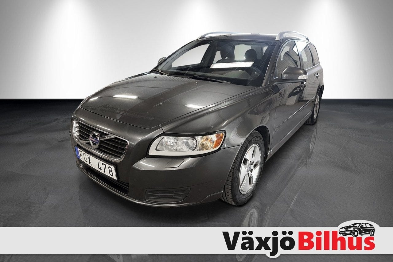 Volvo V50 2012 – bild 1 av 9