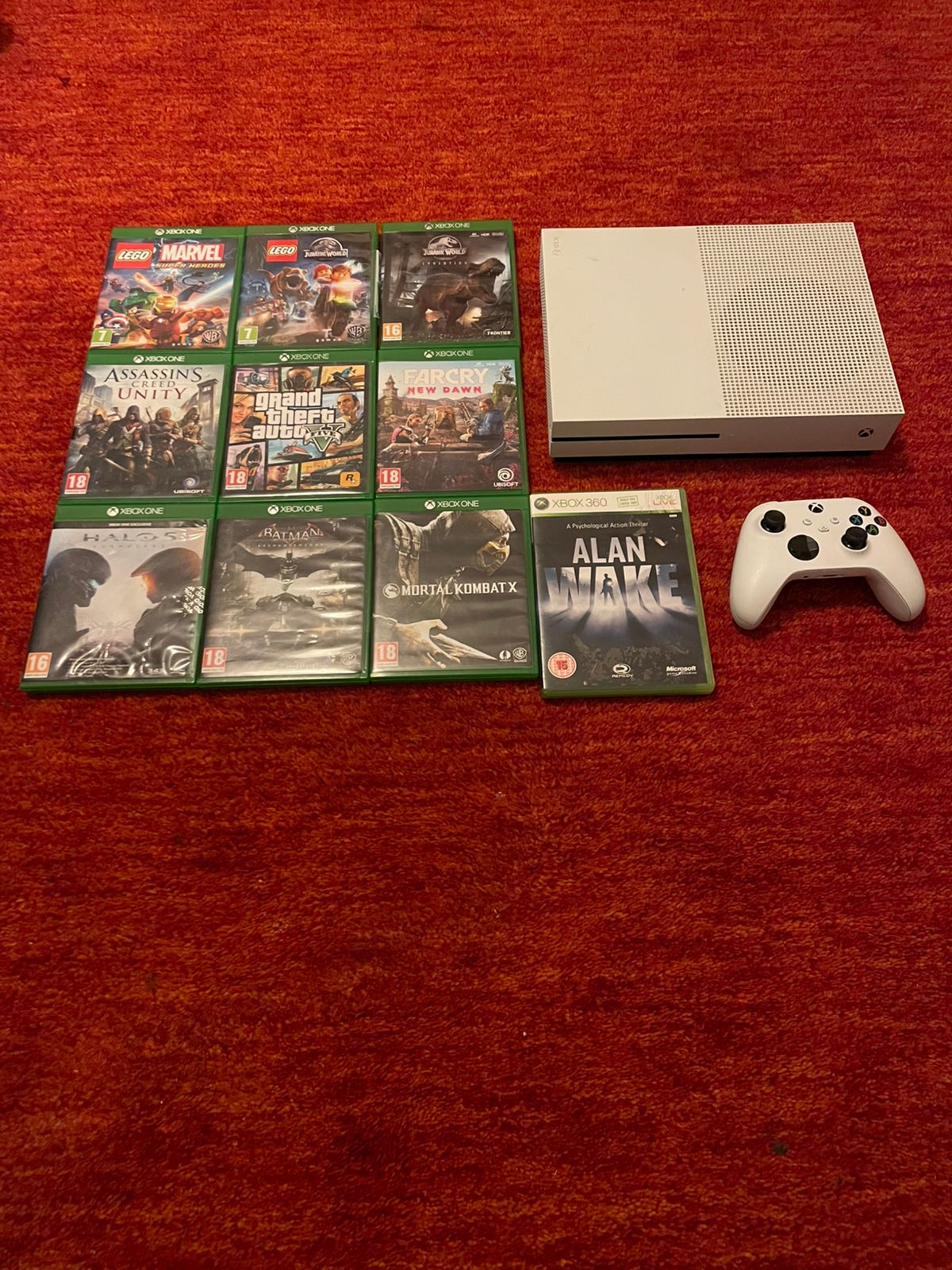 X BOX ONE S + KONTROLL + 10 SPEL SÄLJES | Blocket