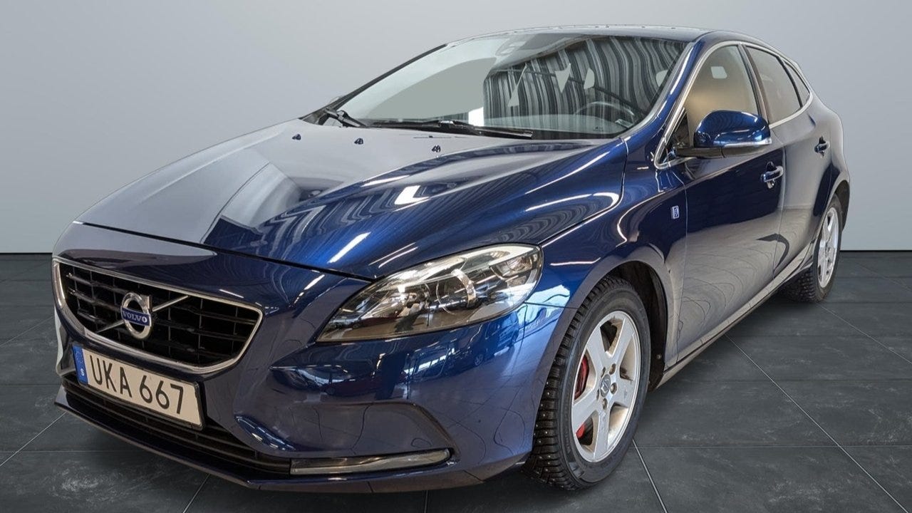 Volvo V40 2015 – bild 1 av 17