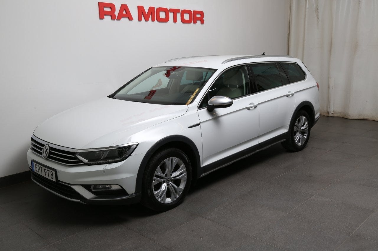 Volkswagen Passat Alltrack 2018 – bild 1 av 24