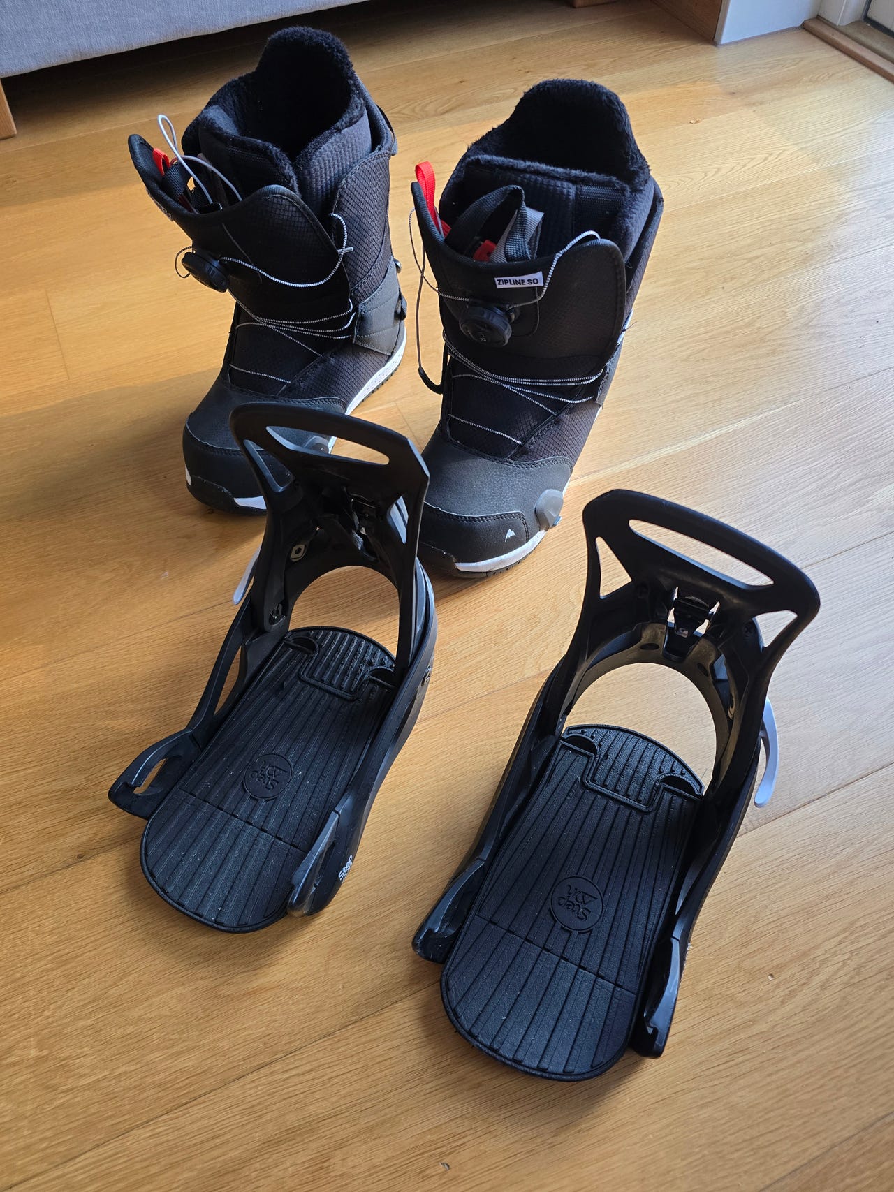 Burton Zipline Step On snowboardboots och bindningar svart junior