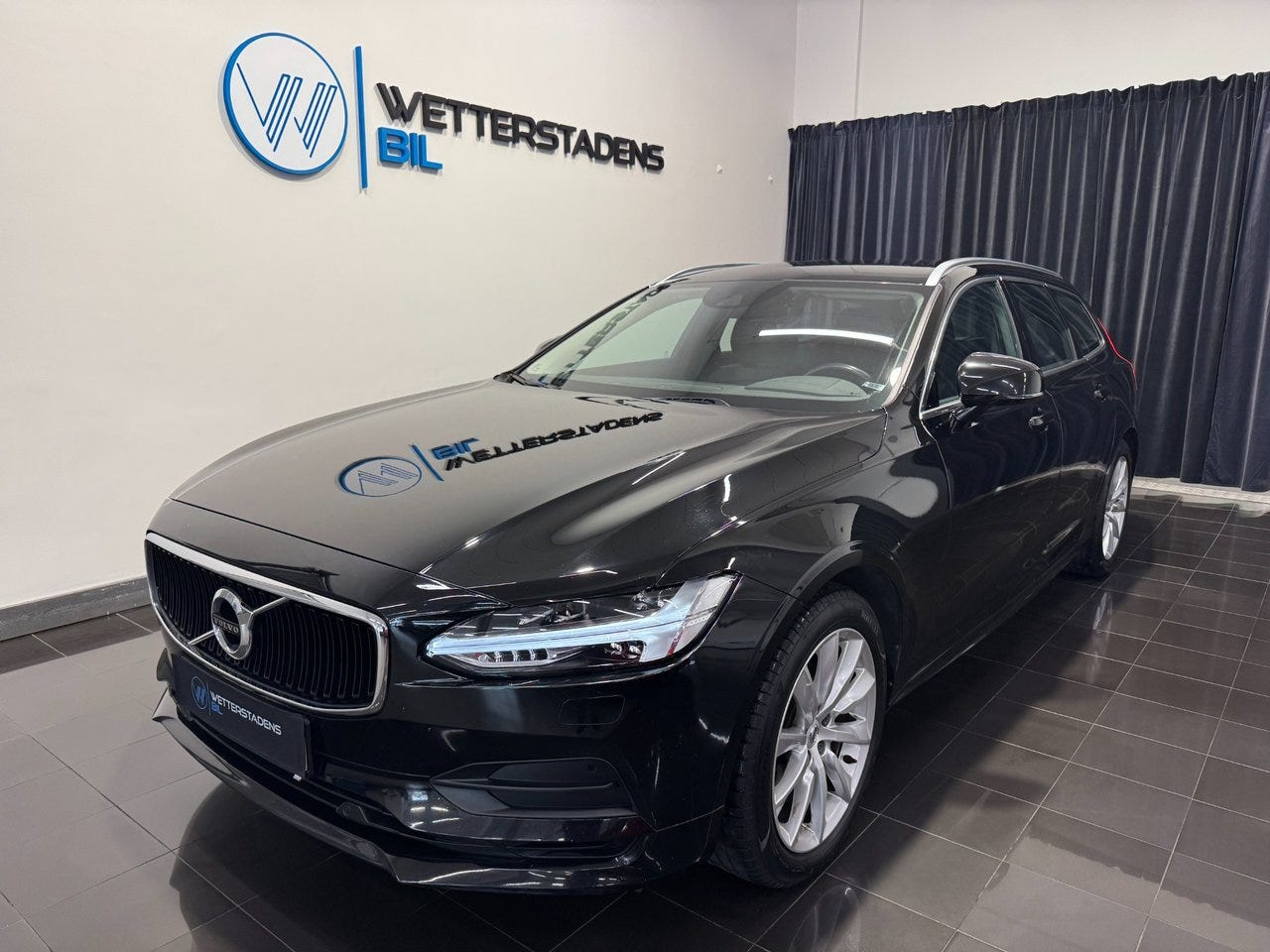 Volvo V90 2020 – bild 1 av 21